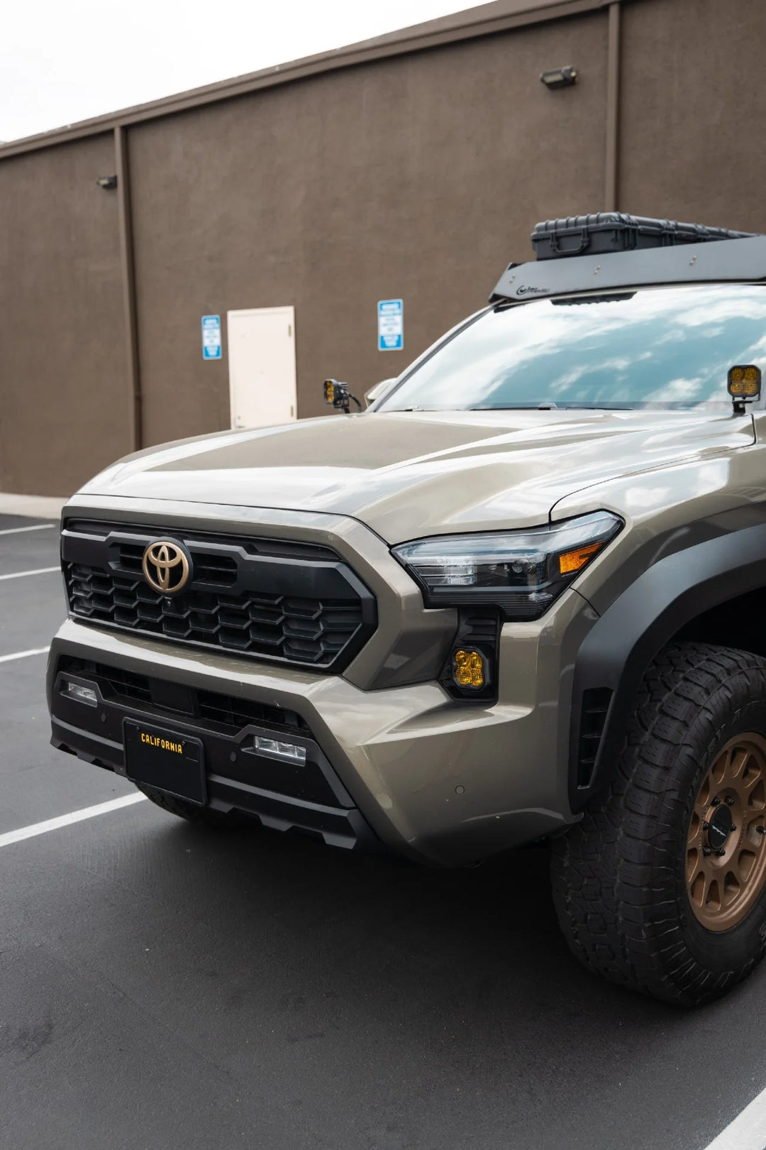 Baja 686 Industries LLC DD SS3 Led vent cover (ASA Matte Black) + DD SS3 PRO Led Pod pair for Tacoma (2024+)
