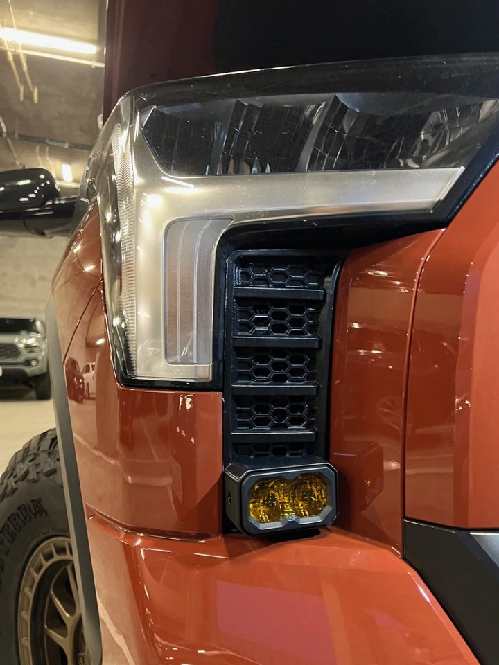Baja 686 Industries LLC Led vent cover (ASA Matte Black) + Diode Dynamics C2.0 Sport for Tundra (2022+)