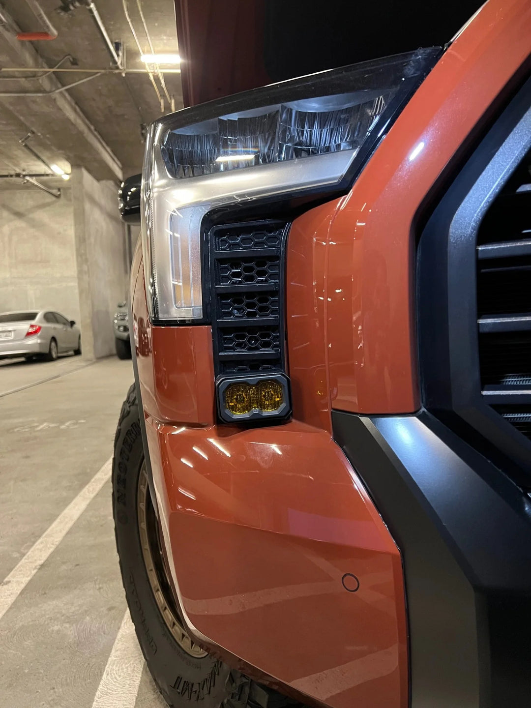 Baja 686 Industries LLC Led vent cover (ASA Matte Black) + Diode Dynamics C2.0 PRO for Tundra (2022+)